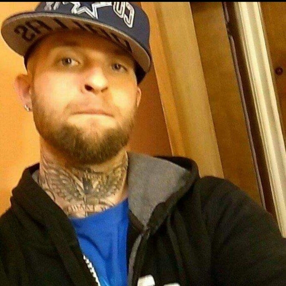 Meet your Posher, Ray - Picture 2 of 2